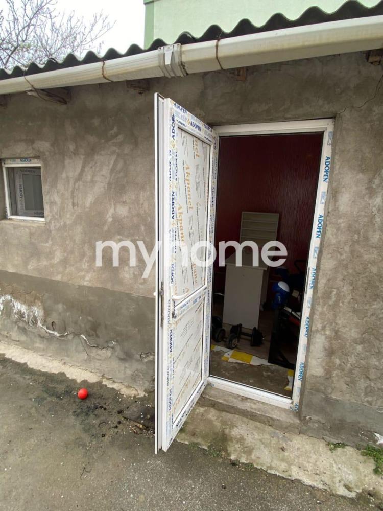 Yeni Ramana qəsəbəsində 70m² həyət evi satılır Yeni Ramana qəsəbəsində 70m² həyət evi satılır