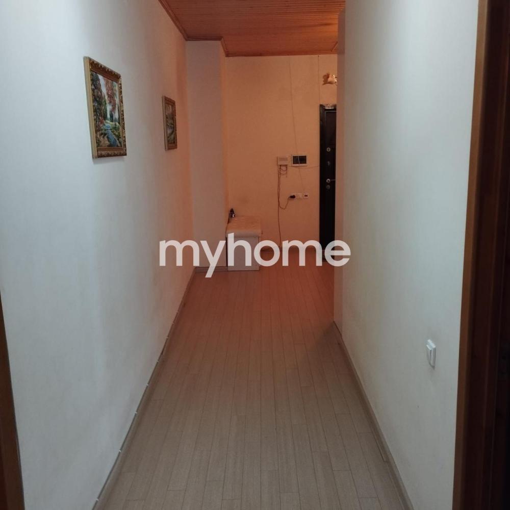 Günəşli qəsəbəsində 108m² mənzil satılır Günəşli qəsəbəsində 108m² mənzil satılır