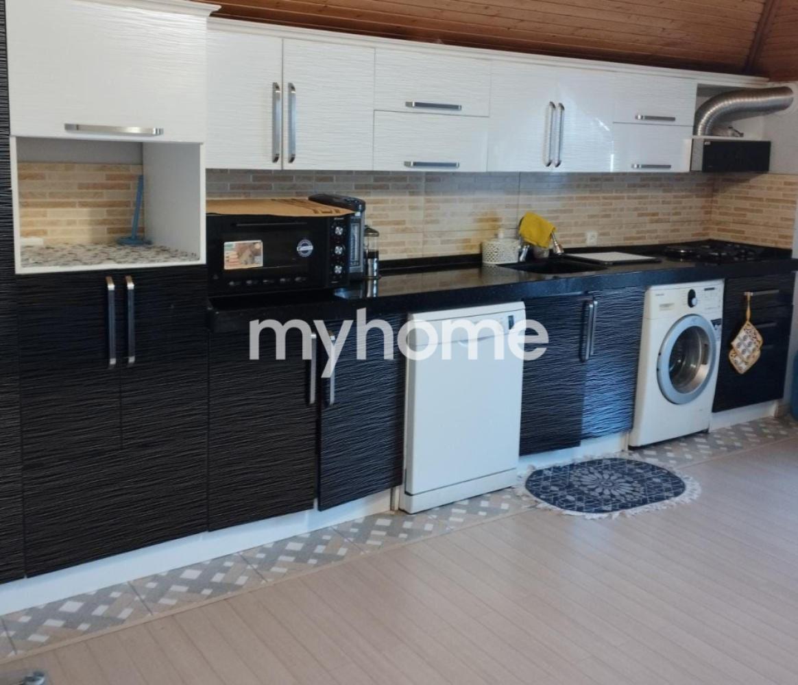 Günəşli qəsəbəsi 108m² mənzil satılır