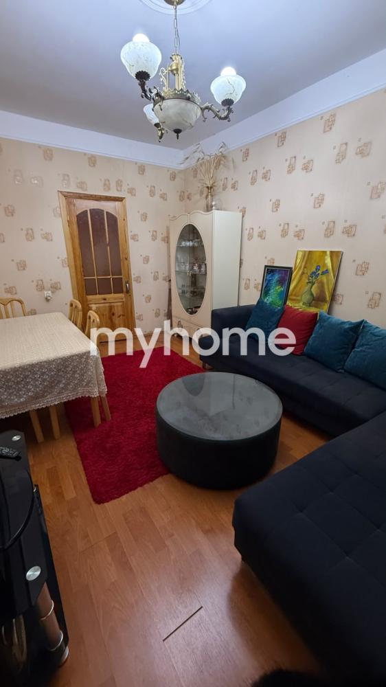 Masazır qəsəbəsi 75m² mənzil satılır