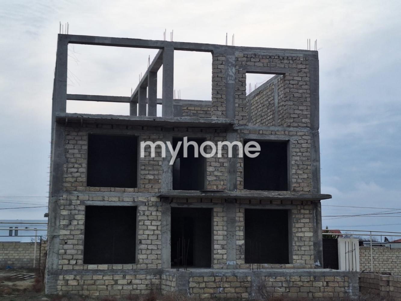 Nardaran qəsəbəsində 486m² həyət evi satılır Nardaran qəsəbəsində 486m² həyət evi satılır