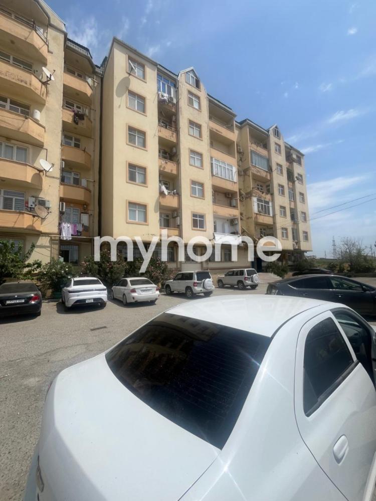 Xırdalan şəhəri 53m² mənzil satılır
