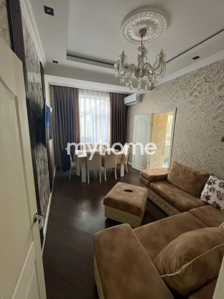 Masazır qəsəbəsi 65m² mənzil satılır