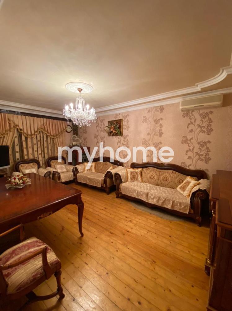 Qaraçuxur qəsəbəsi 146m² həyət evi satılır