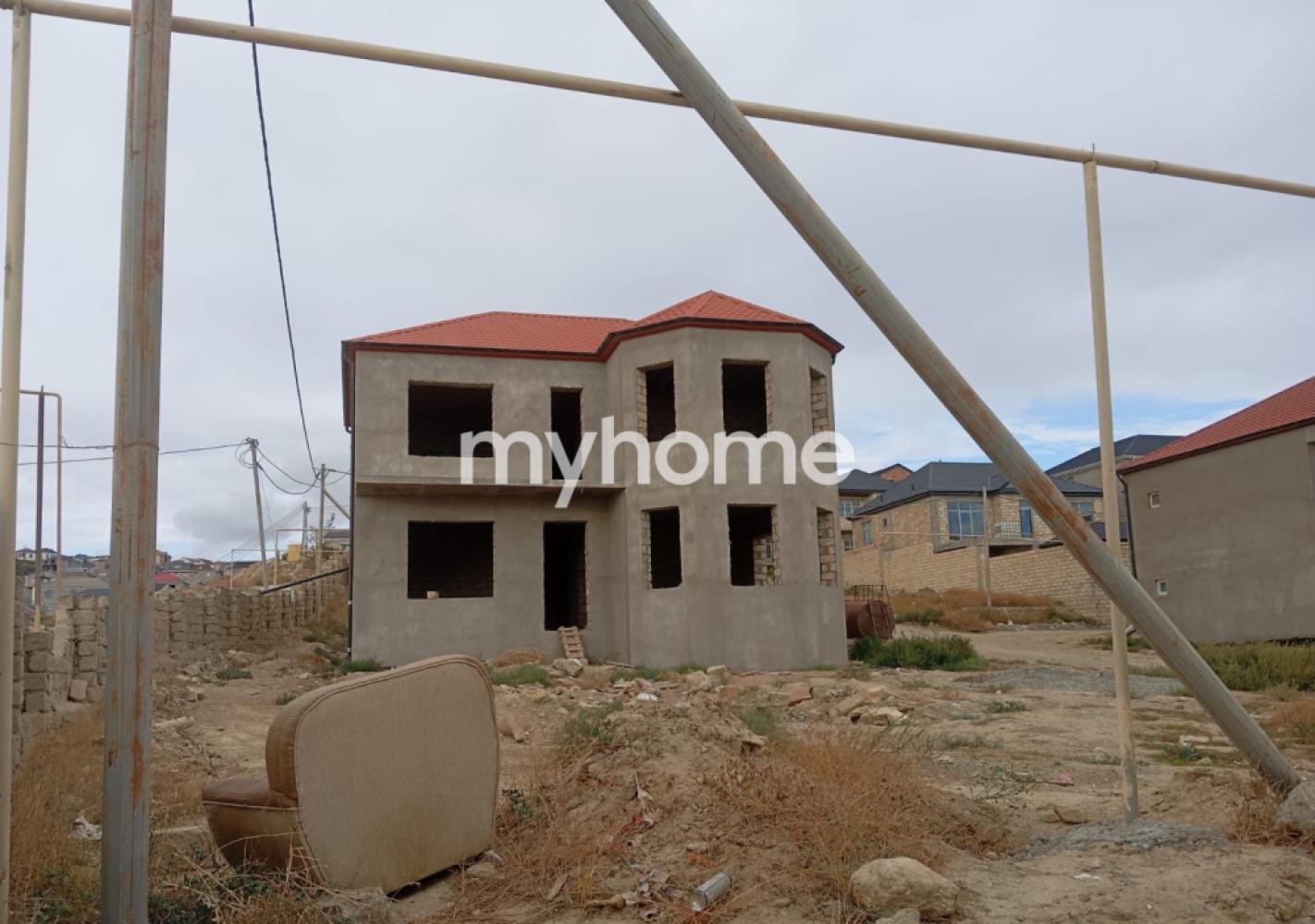 Badamdar qəsəbəsi 180m² həyət evi satılır