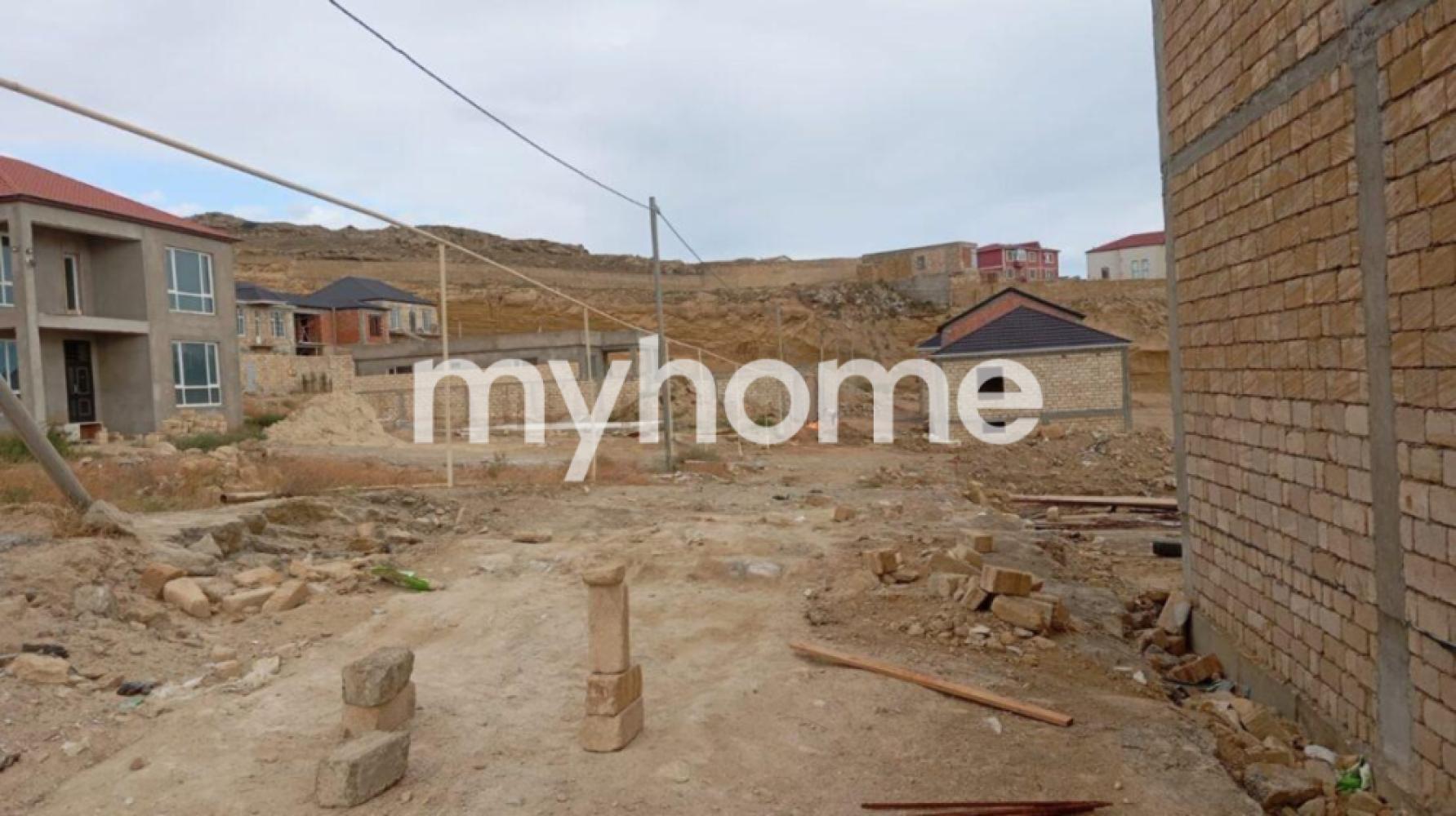 Badamdar qəsəbəsi 180m² həyət evi satılır