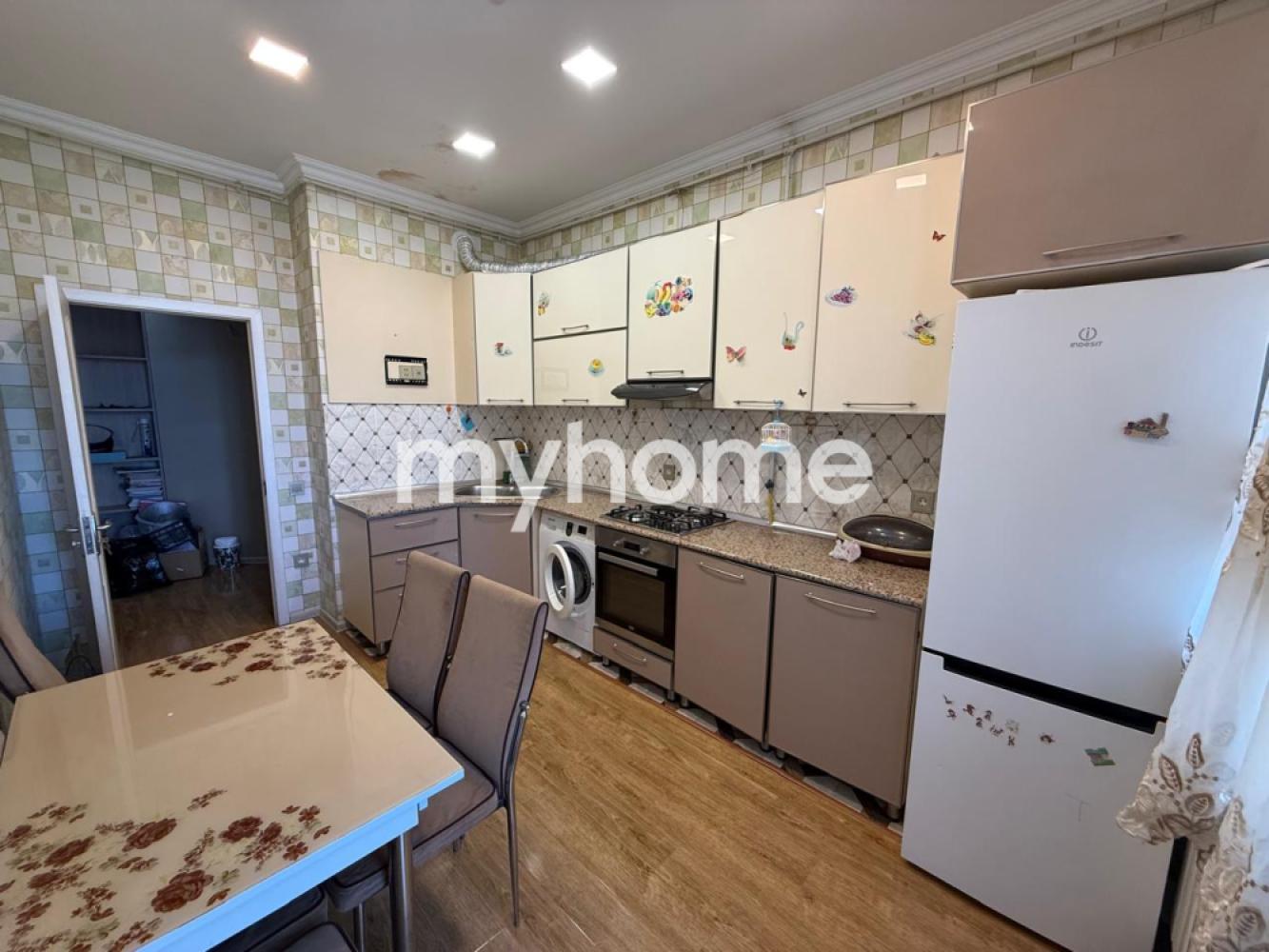 Masazır qəsəbəsində 92m² mənzil satılır Masazır qəsəbəsində 92m² mənzil satılır