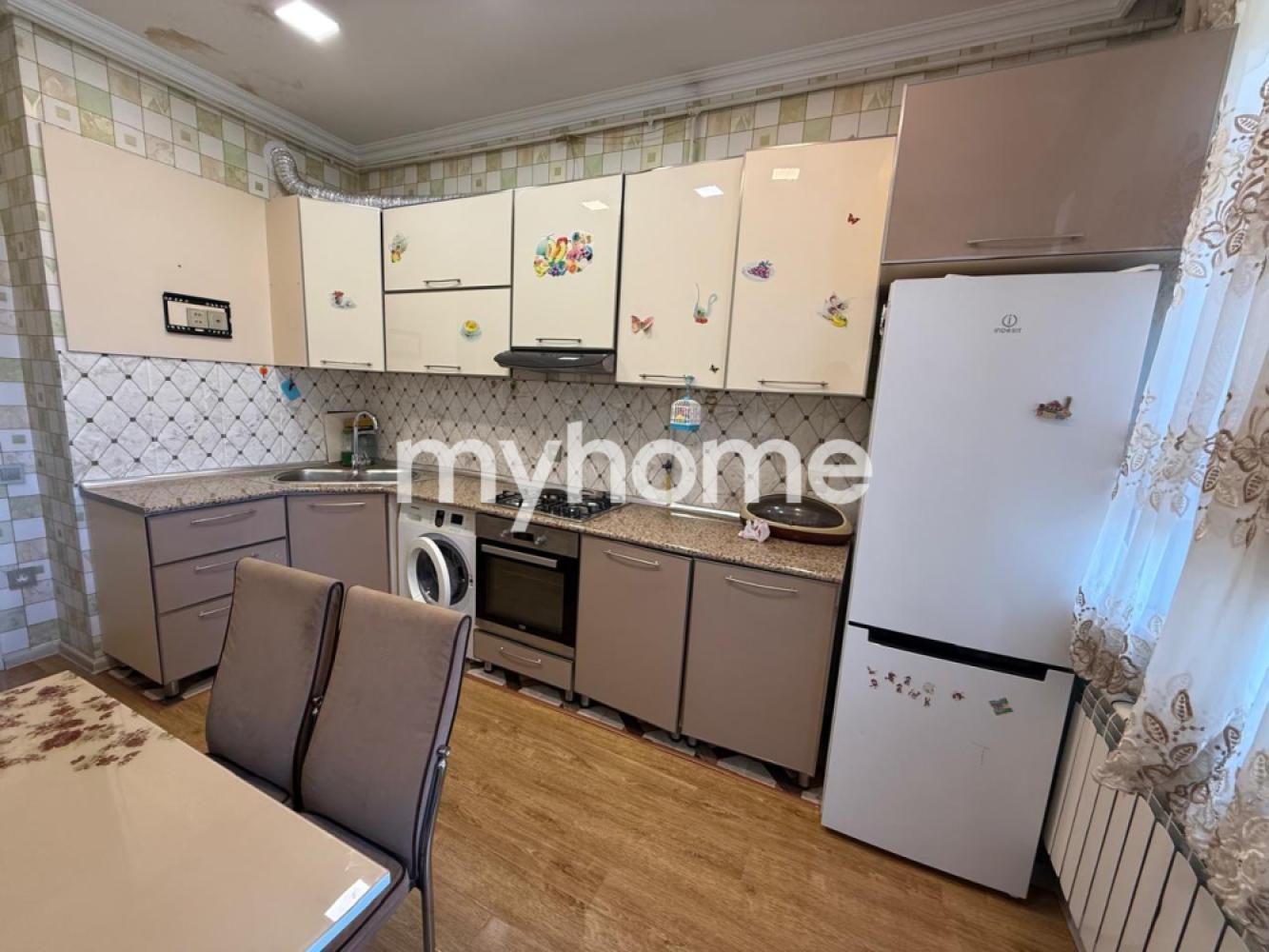 Masazır qəsəbəsində 92m² mənzil satılır Masazır qəsəbəsində 92m² mənzil satılır