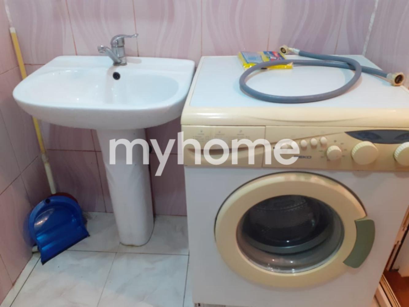 Yasamal qəsəbəsi 58m² mənzil kirayə verilir