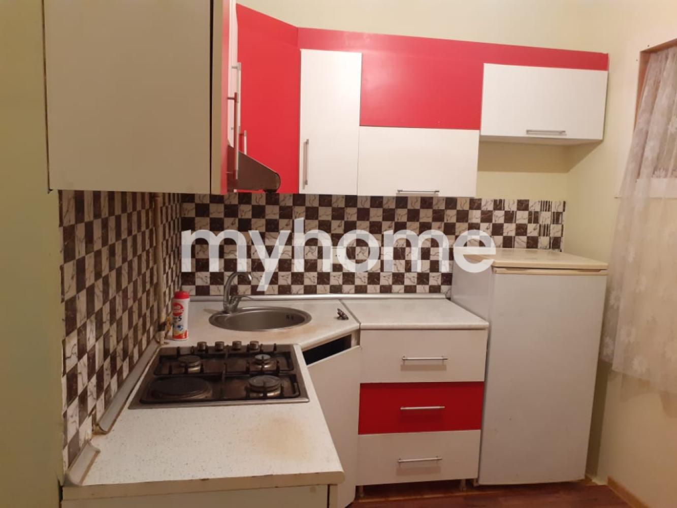 Yasamal qəsəbəsində 58m² mənzil kirayə verilir Yasamal qəsəbəsində 58m² mənzil kirayə verilir