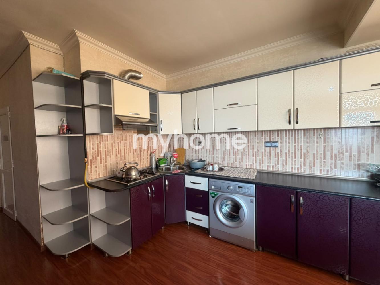 Xırdalan şəhəri 70m² mənzil satılır