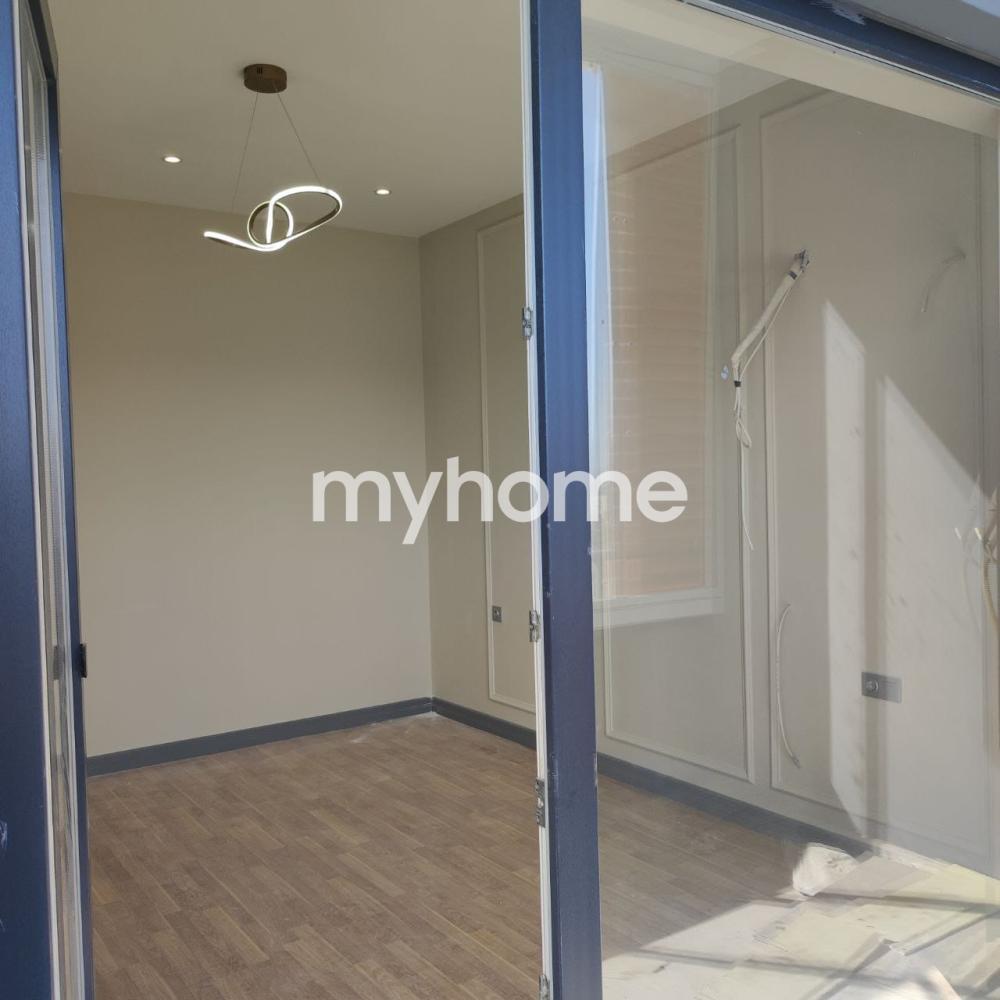 Biləcəri qəsəbəsində 72m² mənzil satılır Biləcəri qəsəbəsində 72m² mənzil satılır