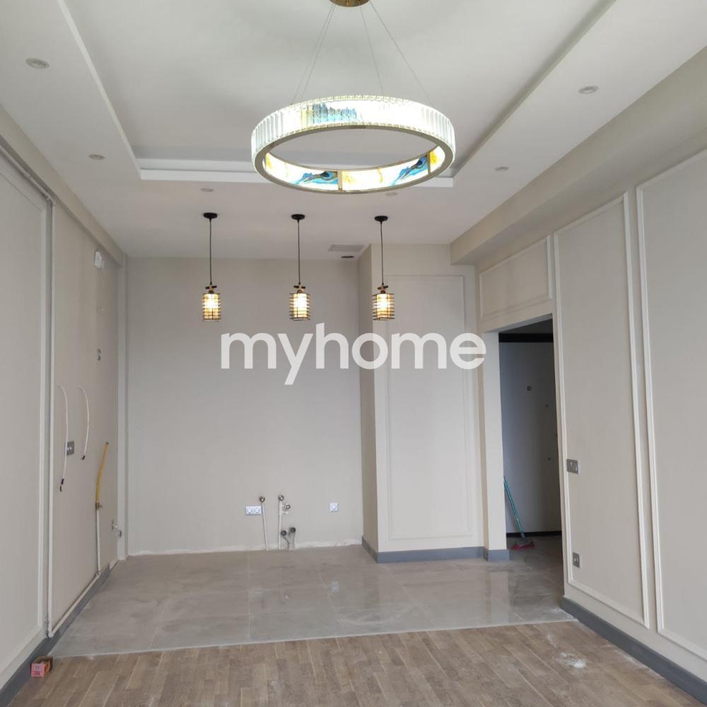 Biləcəri qəsəbəsi 72m² mənzil satılır