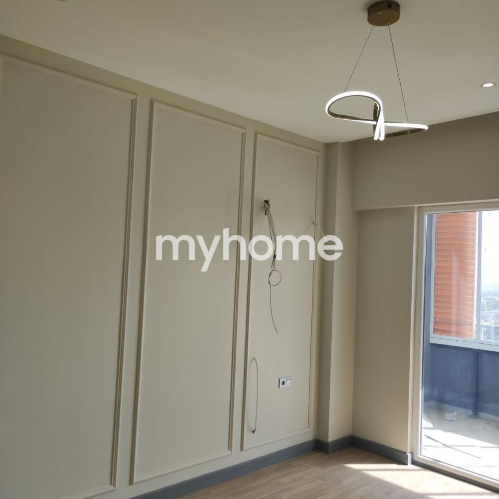 Biləcəri qəsəbəsi 72m² mənzil satılır