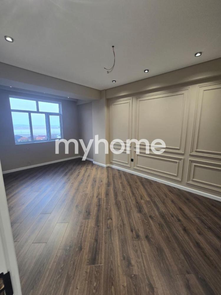 Masazır qəsəbəsi 64m² mənzil satılır