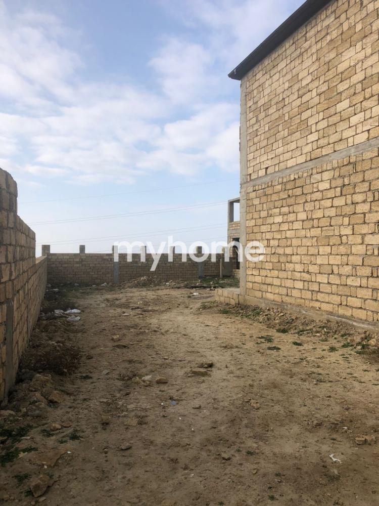 Badamdar qəsəbəsi 260m² həyət evi satılır