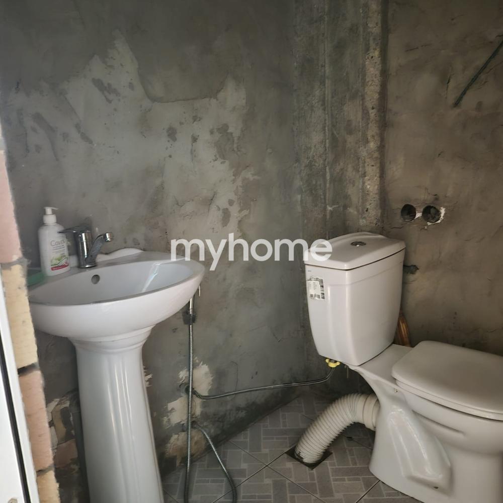 Xırdalan şəhəri 50m² mənzil satılır