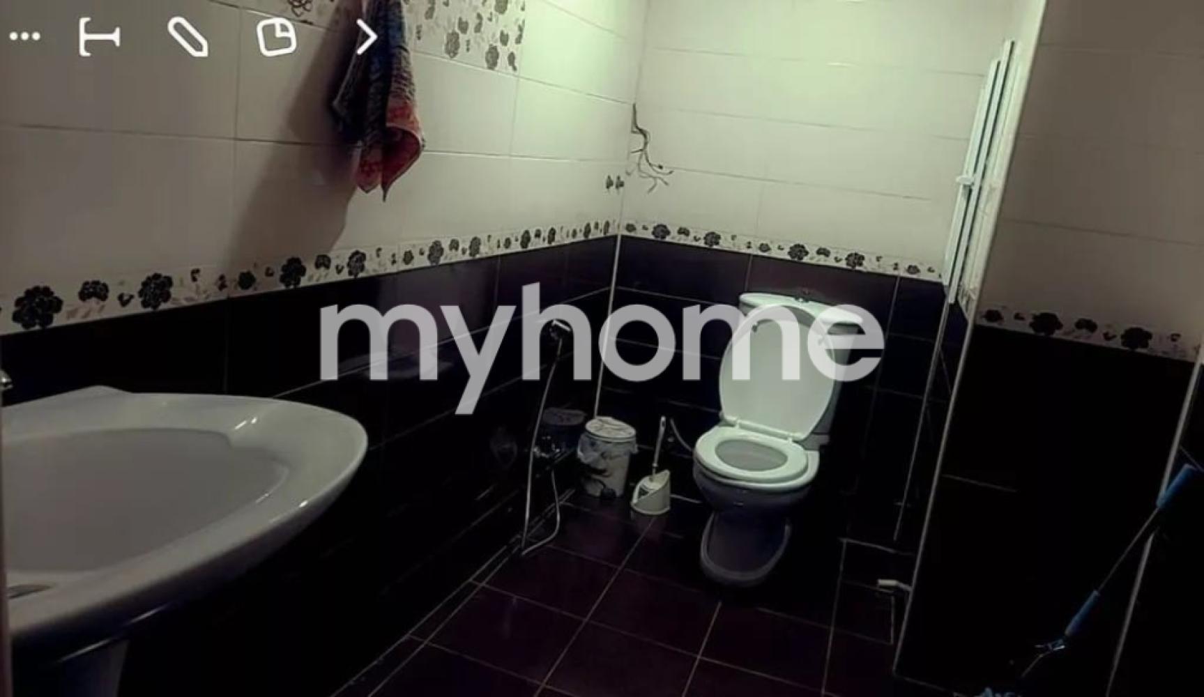 Bakıxanov qəsəbəsində 110m² mənzil kirayə verilir Bakıxanov qəsəbəsində 110m² mənzil kirayə verilir