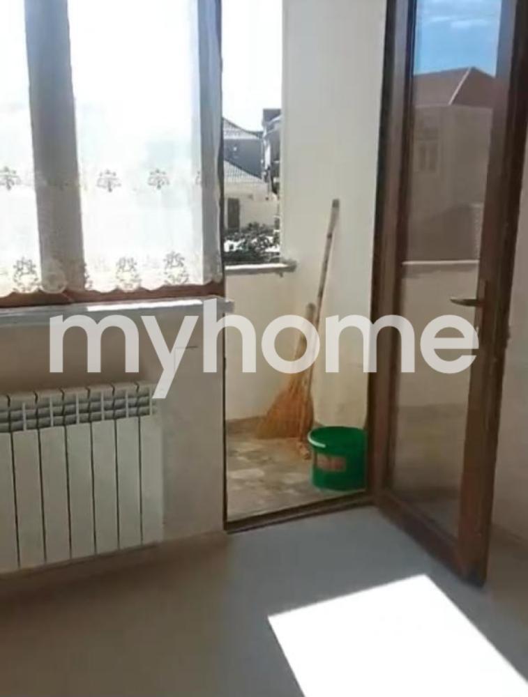 Abşeron rayonunda 52m² mənzil satılır Abşeron rayonunda 52m² mənzil satılır