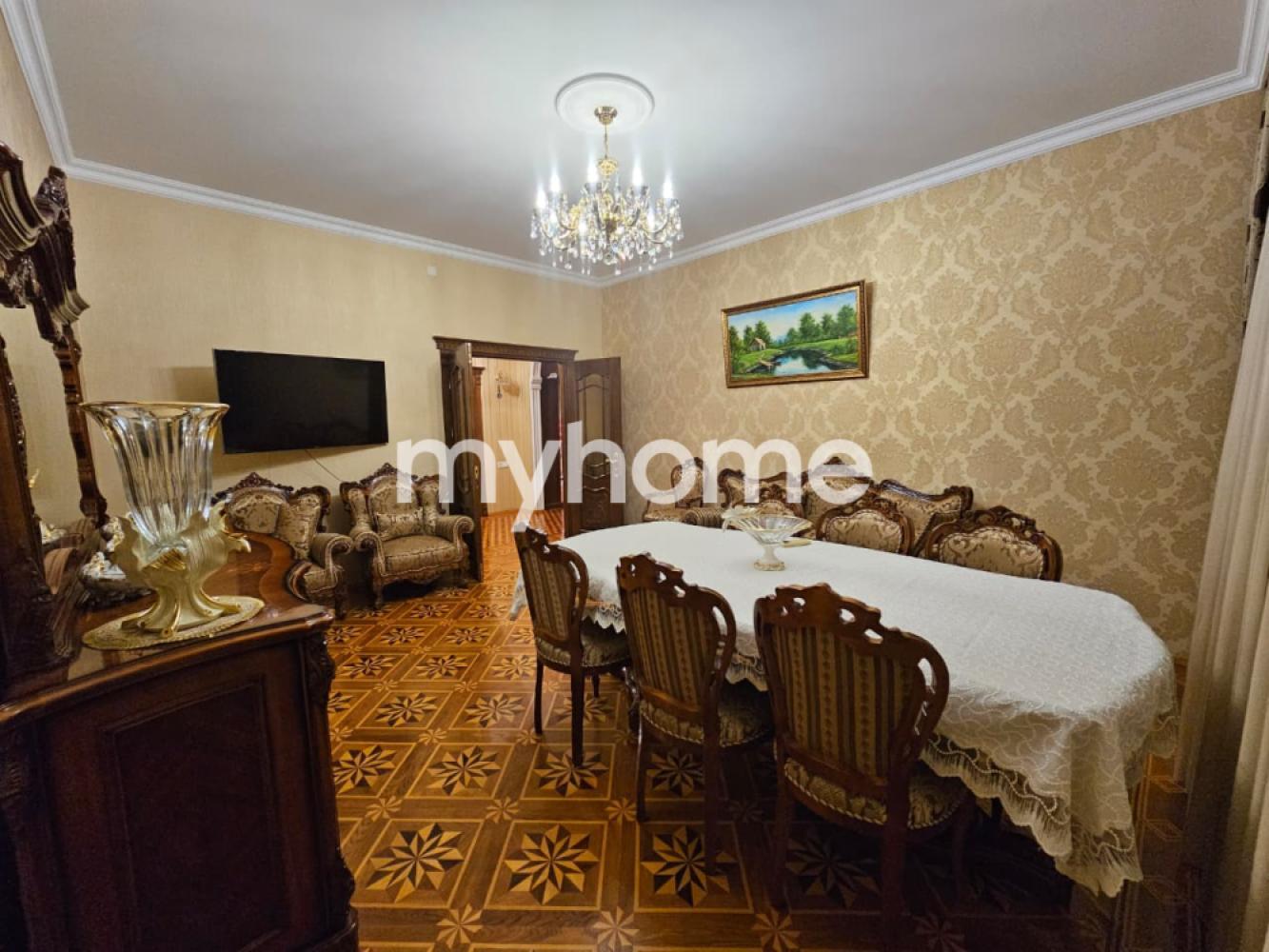 Bakıxanov qəsəbəsində 89m² mənzil satılır Bakıxanov qəsəbəsində 89m² mənzil satılır