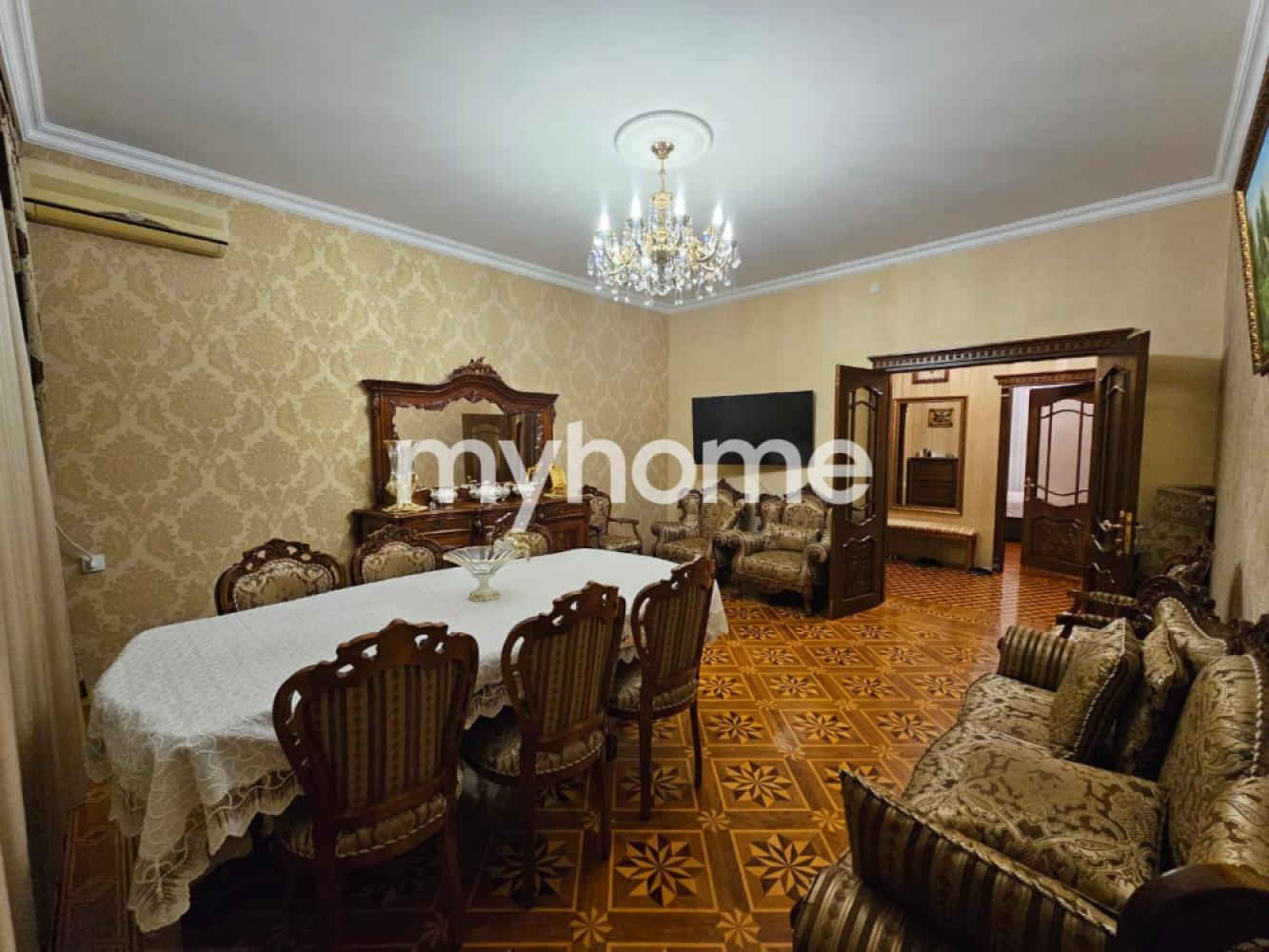 Bakıxanov qəsəbəsində 89m² mənzil satılır Bakıxanov qəsəbəsində 89m² mənzil satılır