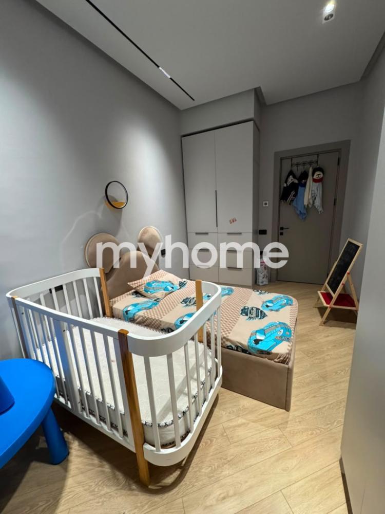 Biləcəri qəsəbəsində 113m² mənzil satılır Biləcəri qəsəbəsində 113m² mənzil satılır