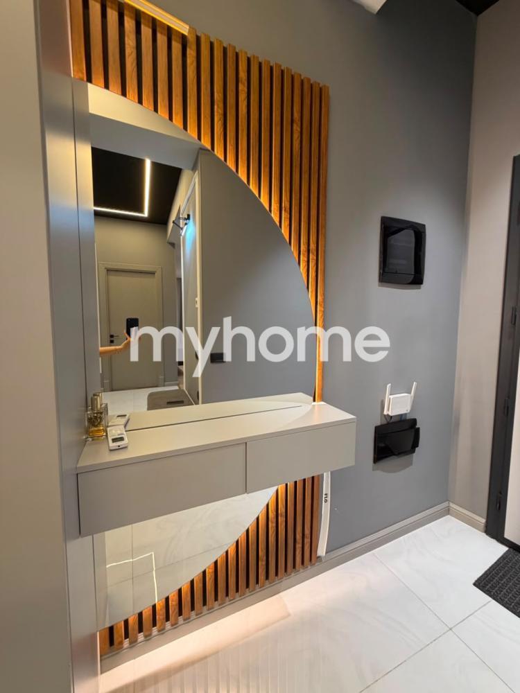 Biləcəri qəsəbəsi 113m² mənzil satılır