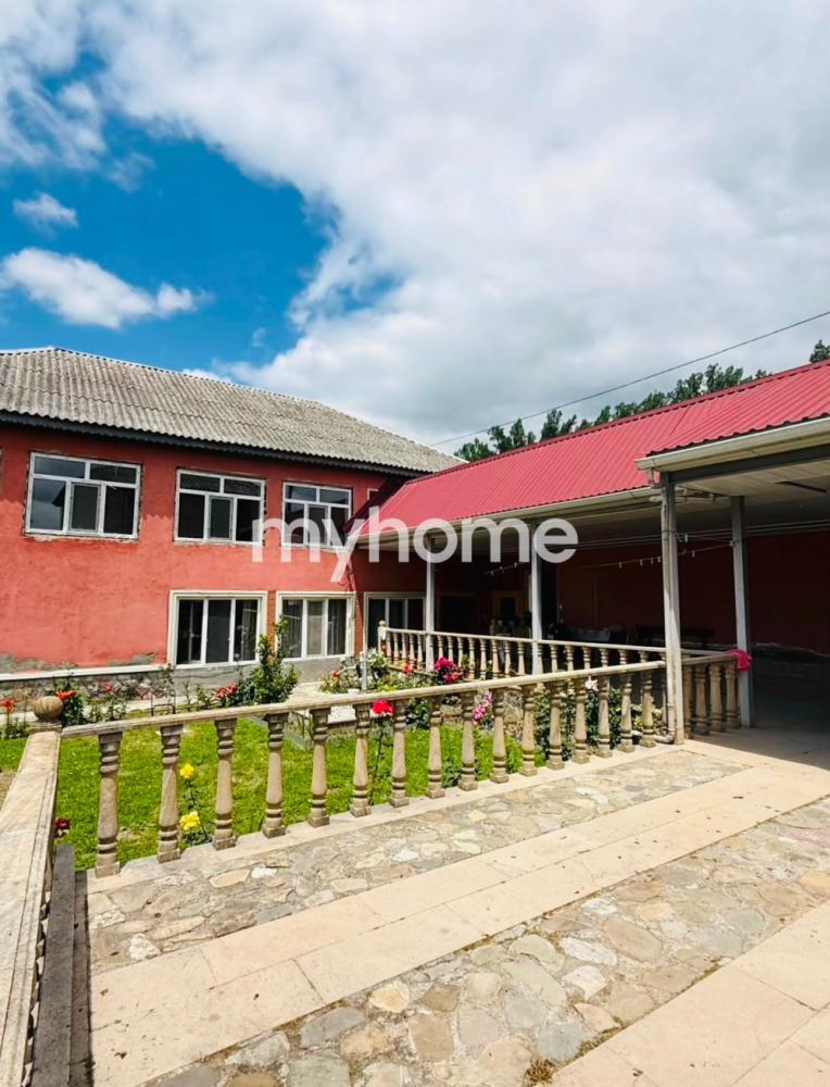 İsmayıllı şəhəri 185m² həyət evi satılır