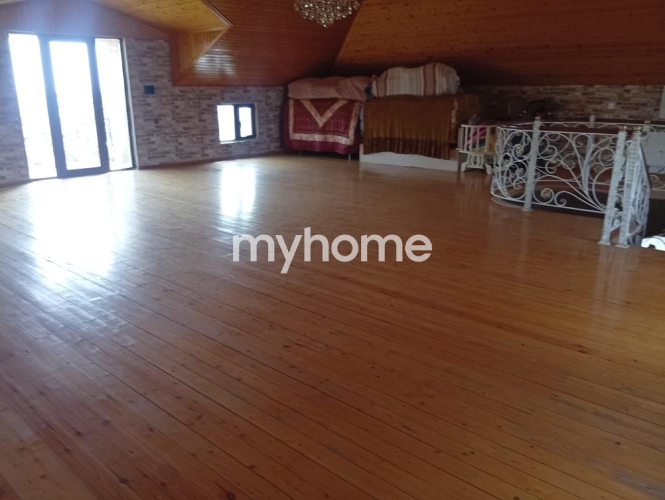 Mehdiabad qəsəbəsində 360m² həyət evi satılır Mehdiabad qəsəbəsində 360m² həyət evi satılır