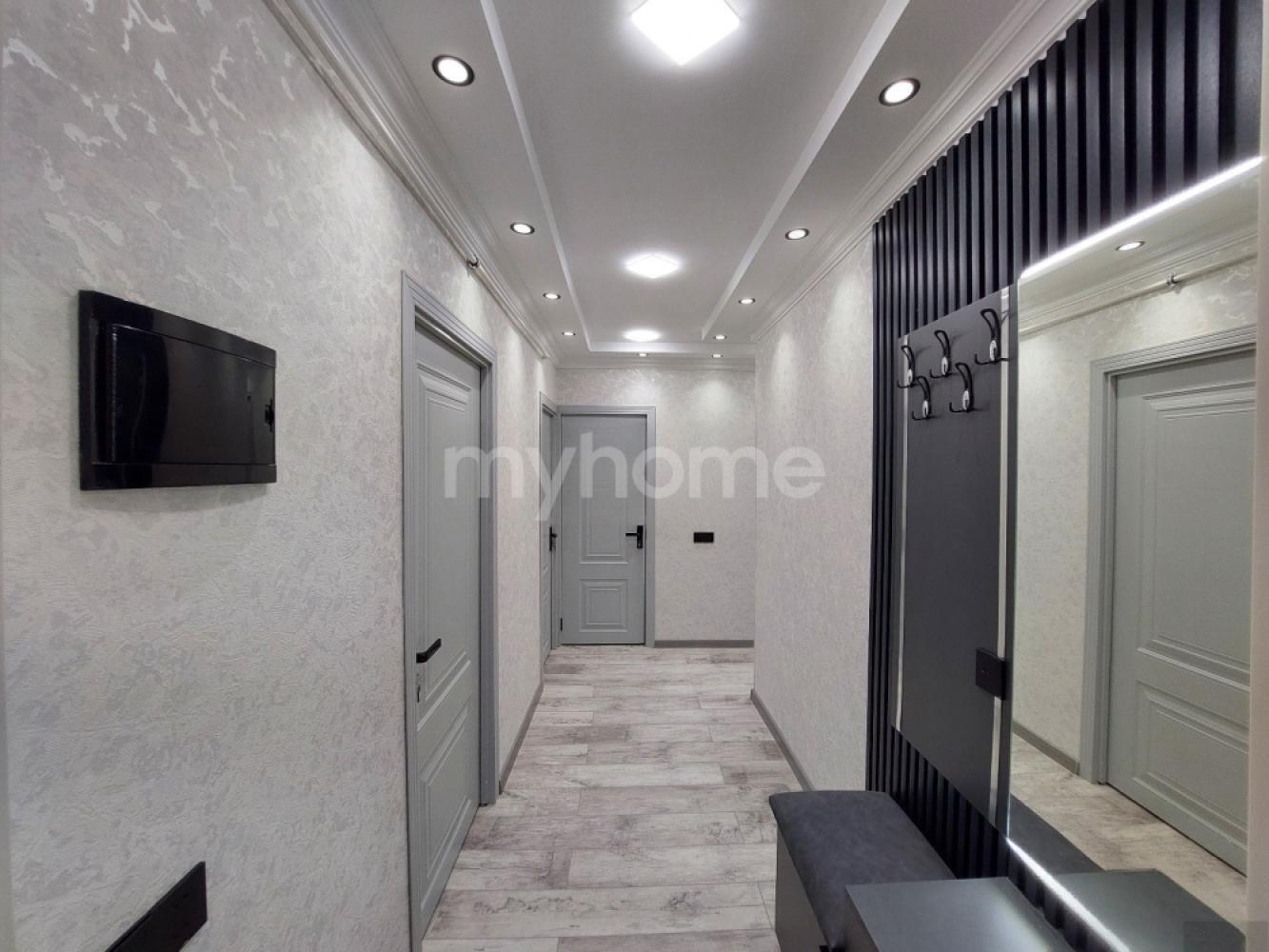 Hovsan qəsəbəsi 66m² mənzil satılır