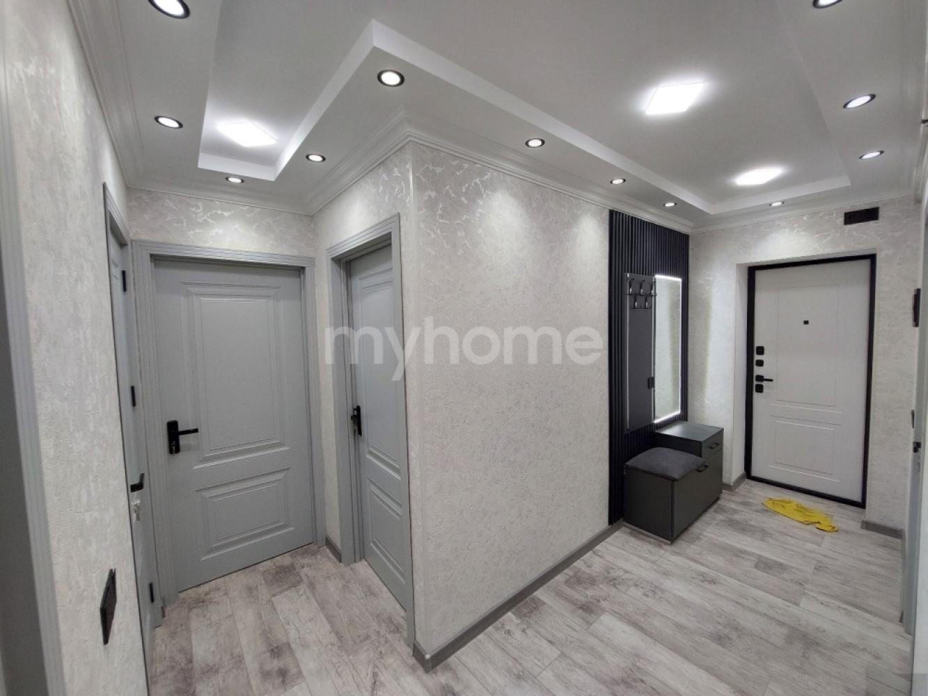 Hovsan qəsəbəsi 66m² mənzil satılır
