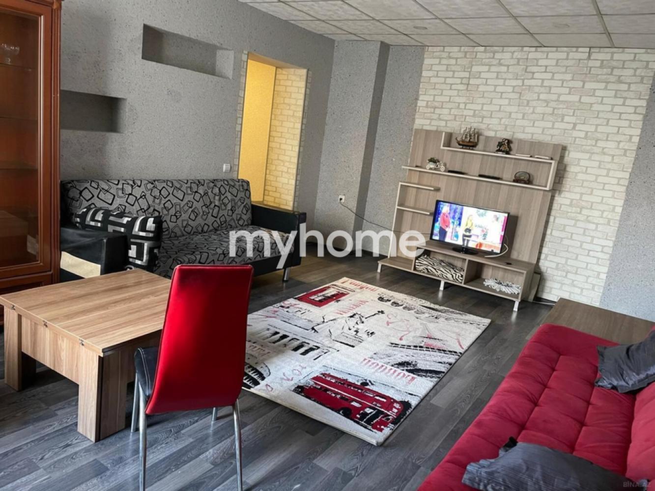 Keşlə qəsəbəsi 450m² həyət evi satılır