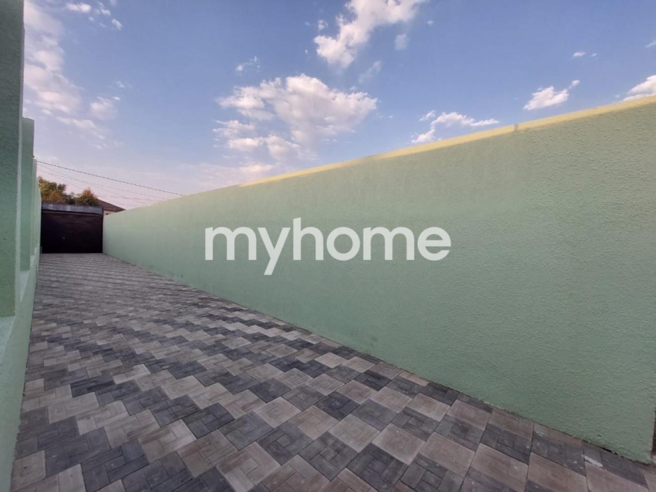Maştağa qəsəbəsində 220m² həyət evi satılır Maştağa qəsəbəsində 220m² həyət evi satılır