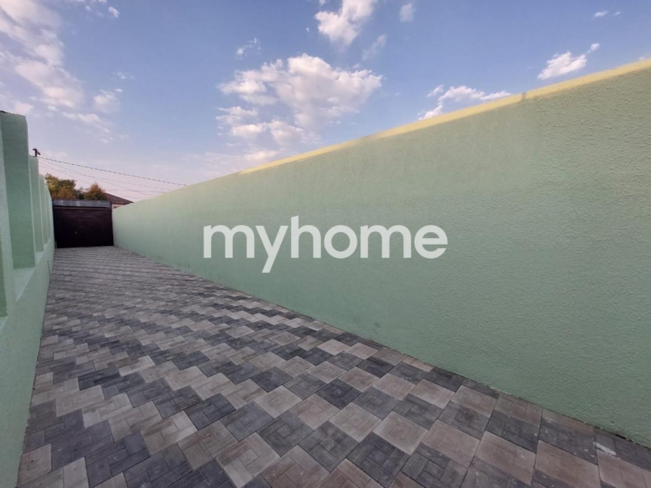 Maştağa qəsəbəsində 220m² həyət evi satılır Maştağa qəsəbəsində 220m² həyət evi satılır