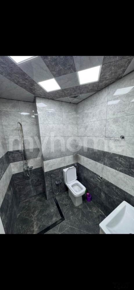 Bakı şəhəri 120m² mənzil kirayə verilir