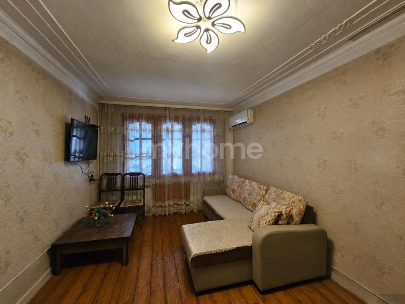 Bakı şəhəri 44m² mənzil satılır