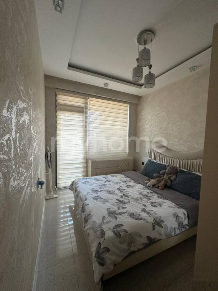 Bakı şəhəri 52m² mənzil satılır