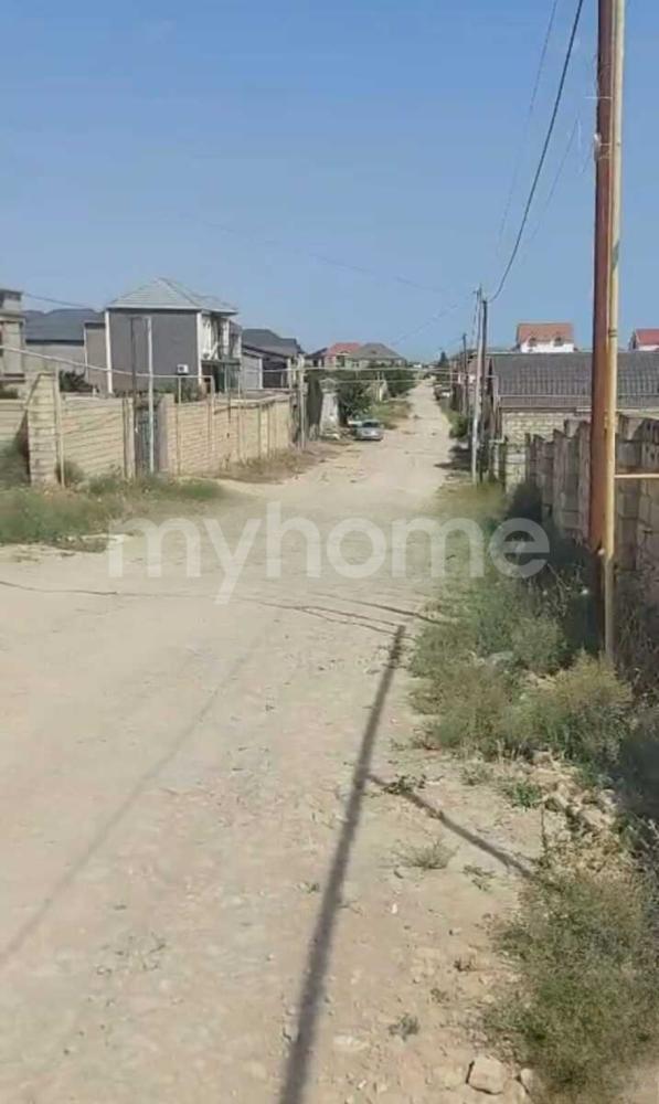 Bakı şəhəri torpaq satılır