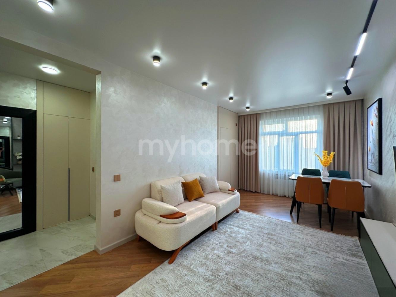 Bakı şəhəri 65m² mənzil satılır