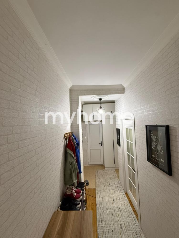 Xırdalan şəhəri 70m² mənzil satılır