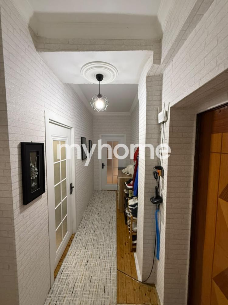 Xırdalan şəhərində 70m² mənzil satılır Xırdalan şəhərində 70m² mənzil satılır