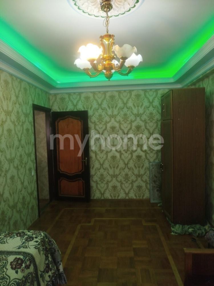 Bakı şəhəri 110m² mənzil satılır