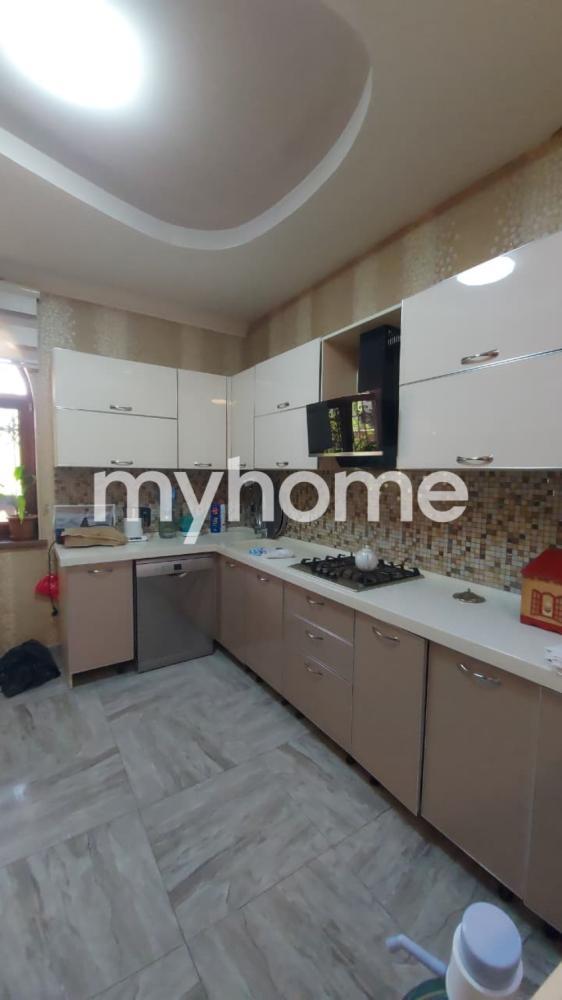 Sabunçu qəsəbəsində 390m² həyət evi satılır Sabunçu qəsəbəsində 390m² həyət evi satılır