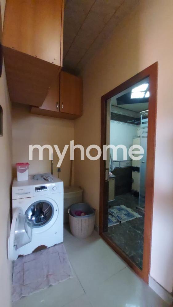 Sabunçu qəsəbəsində 390m² həyət evi satılır Sabunçu qəsəbəsində 390m² həyət evi satılır