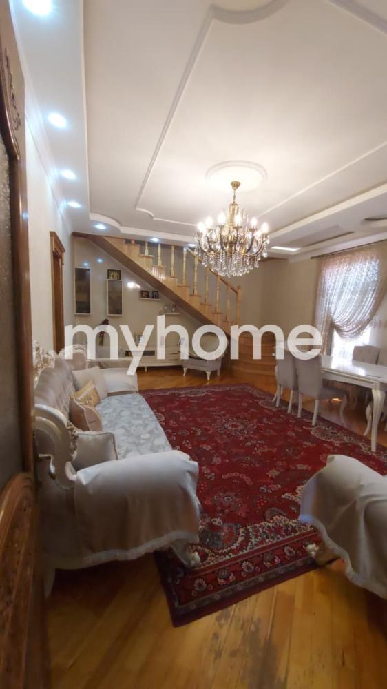 Sabunçu qəsəbəsi 390m² həyət evi satılır