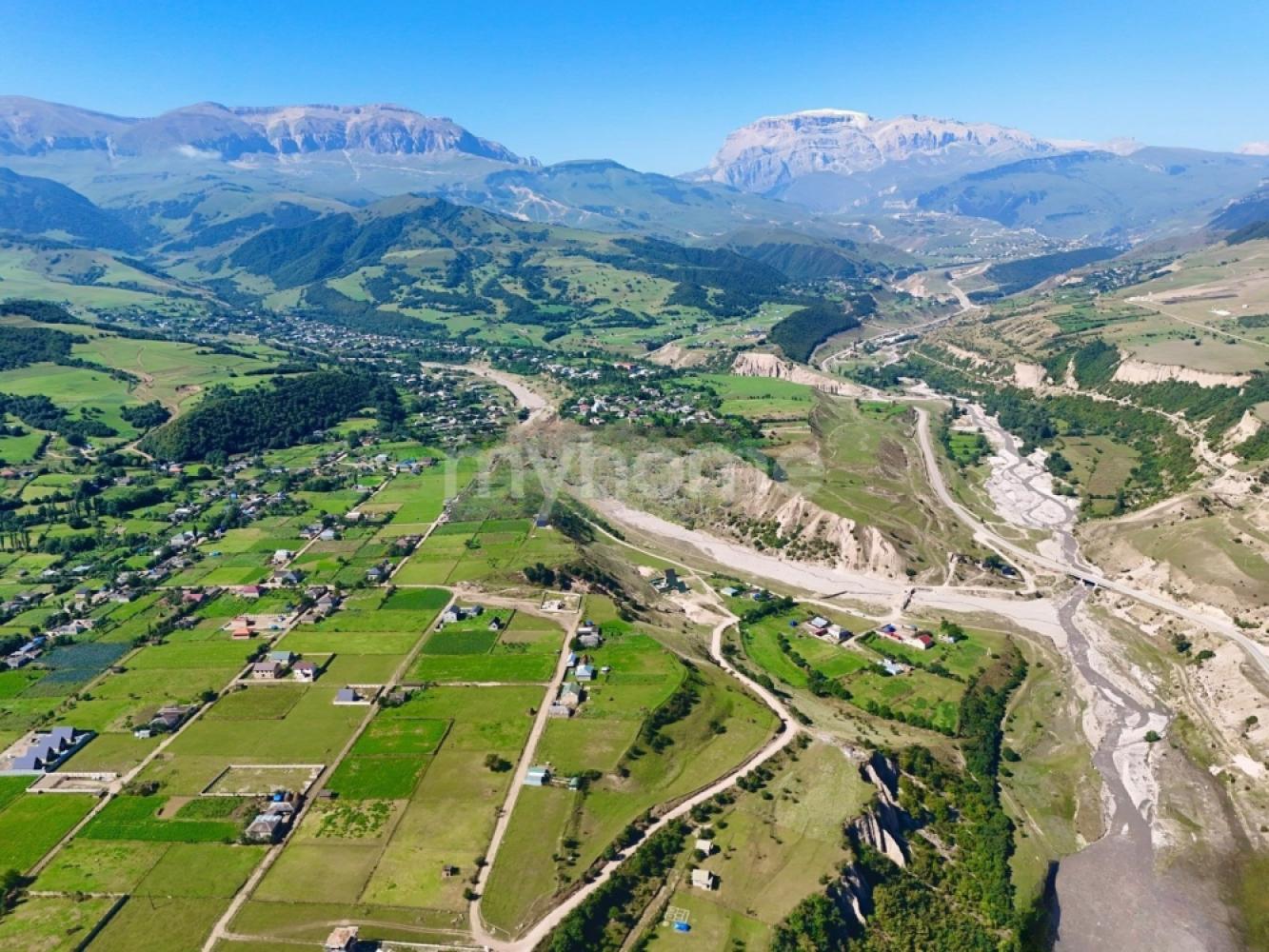 Qusar şəhəri torpaq satılır