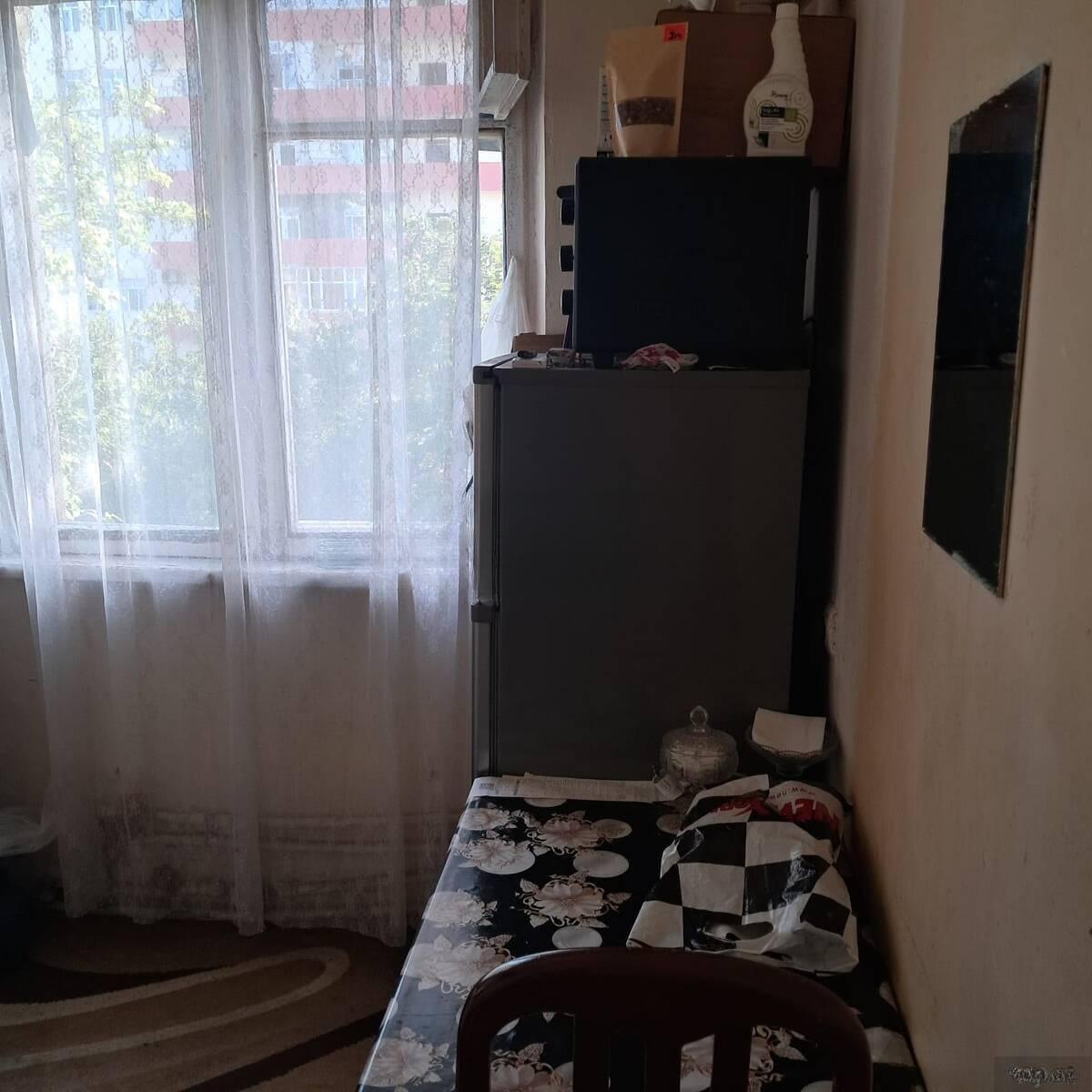 Xırdalan şəhəri 33m² mənzil satılır