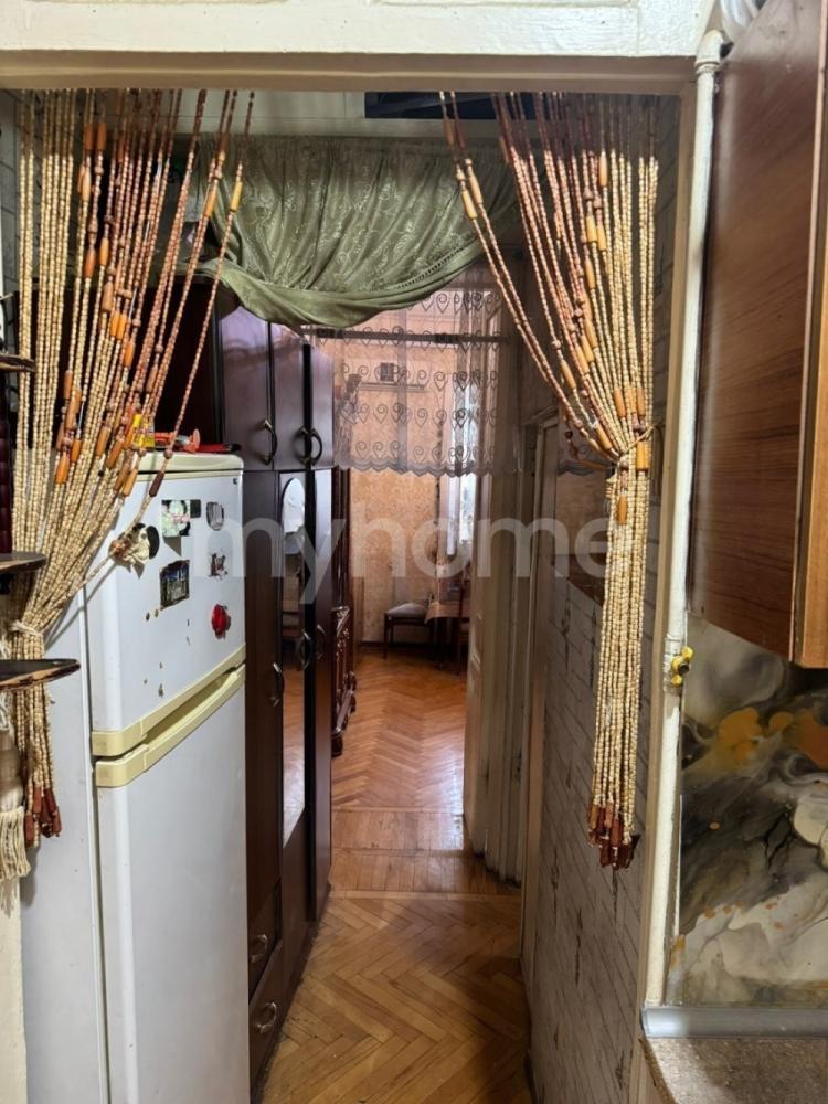 28 May qəsəbəsi 35m² mənzil kirayə verilir