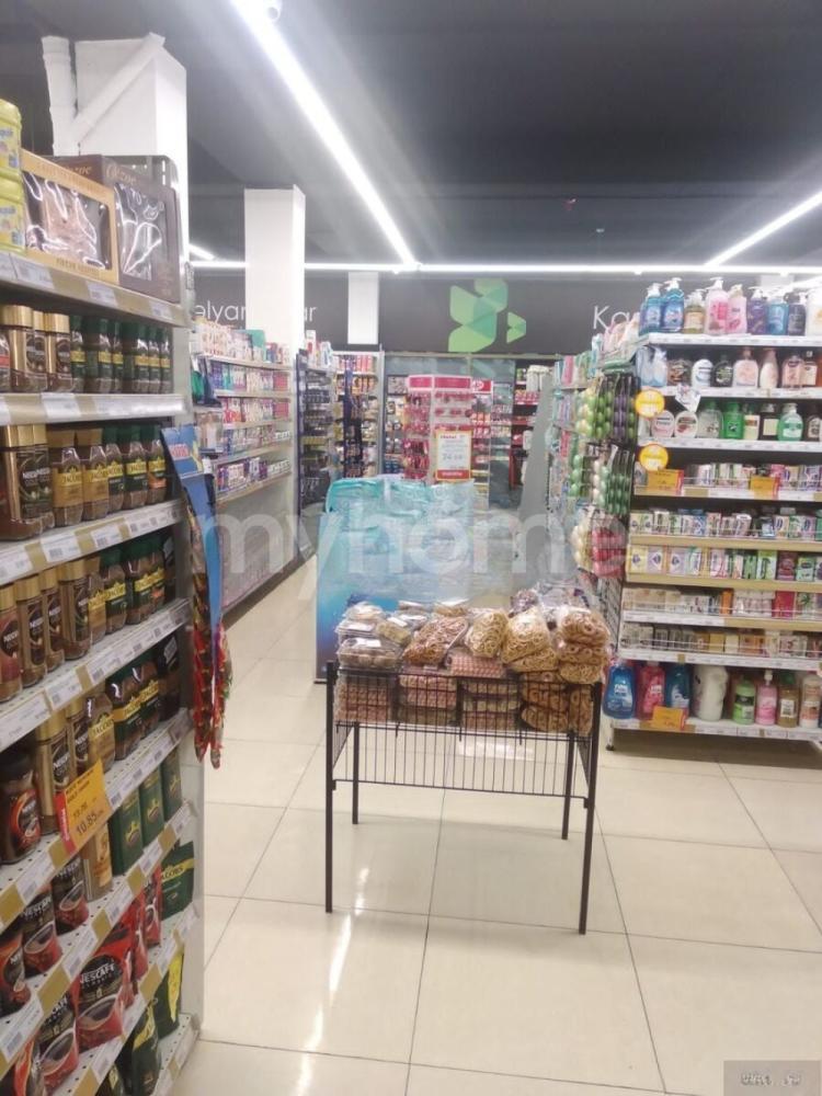 Bakı şəhəri obyekt satılır