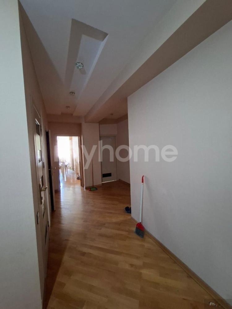 Yeni Yasamal qəsəbəsi 100m² mənzil kirayə verilir